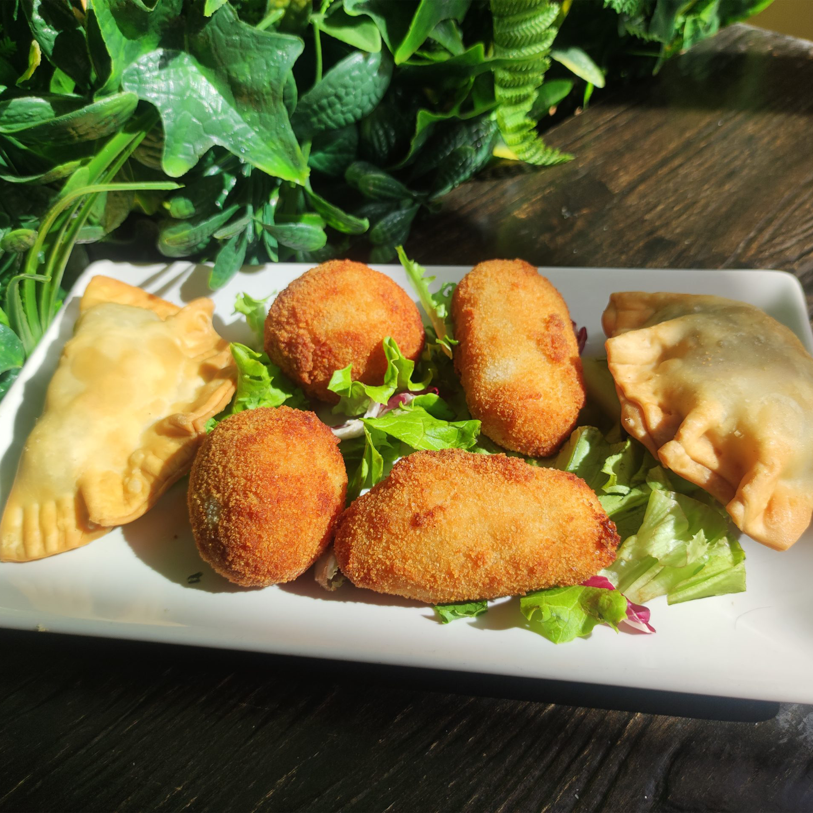 Especial de croquetas y empanadas para buffet