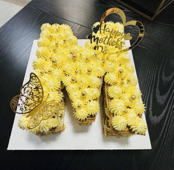 Cake (10.5x15.5 inch 20-25 porciones) - Image 4